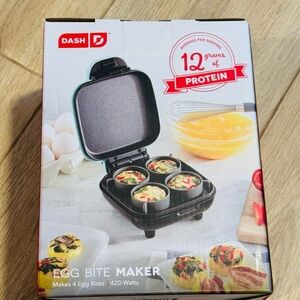 Dash Egg Bite Maker - Black and aqua